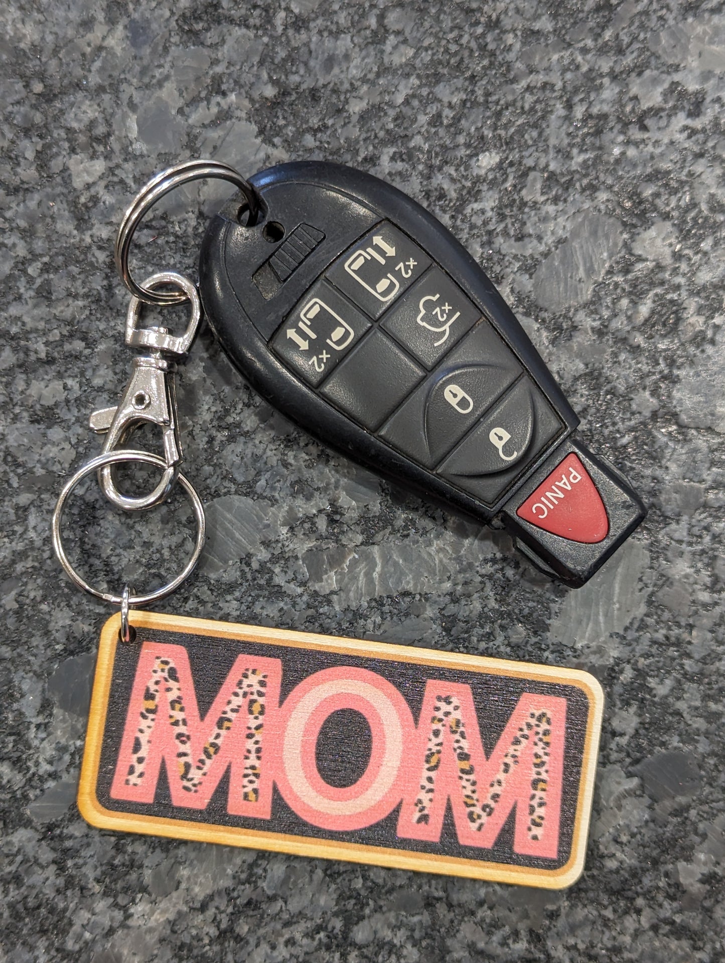 MOM Pink Leopard