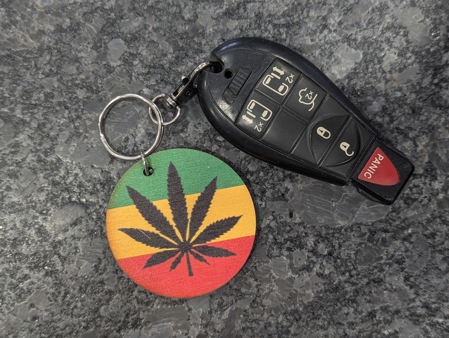 Rasta Leaf
