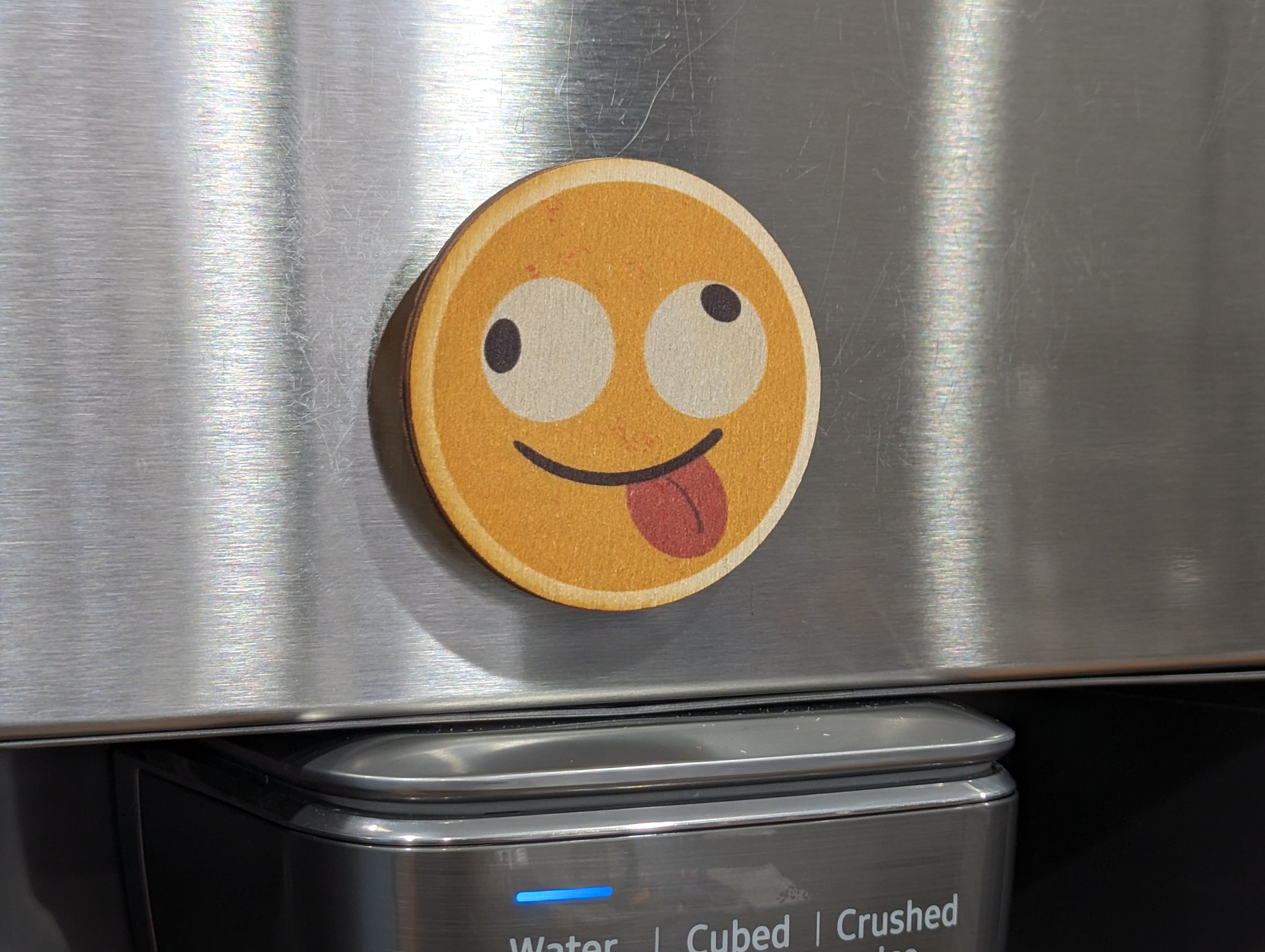 Crazy Eyes Smiley Face Emoji