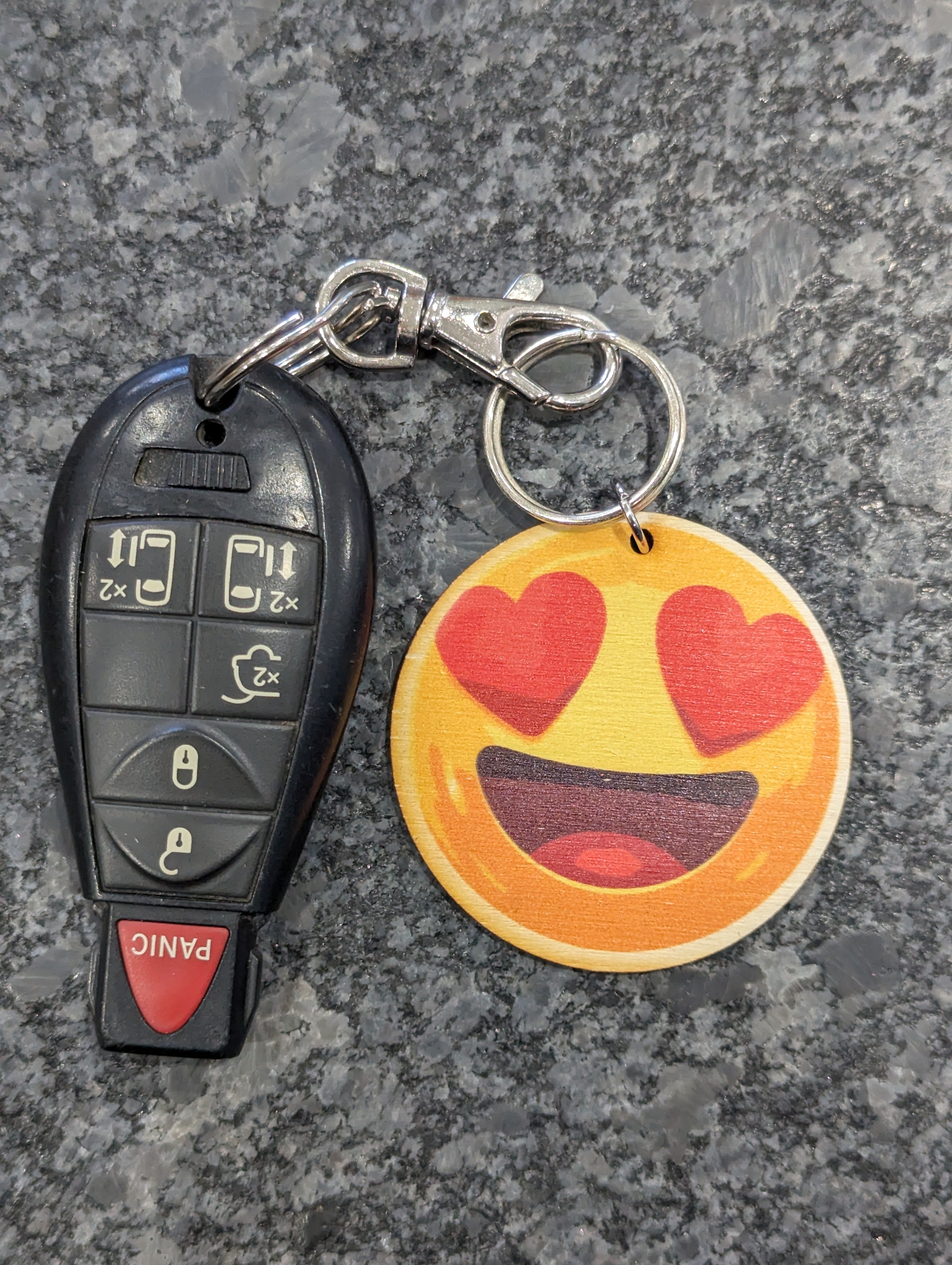 Yellow Heart Eyes Emoji